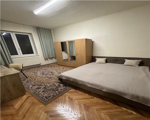 Apartament 2 camere, S 50 mp, mobilat, utilat, zona Pta Avram Iancu.