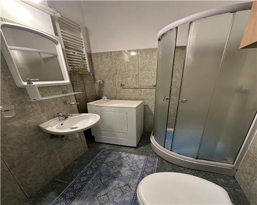 Apartament 2 camere, S 50 mp, mobilat, utilat, zona Pta Avram Iancu.