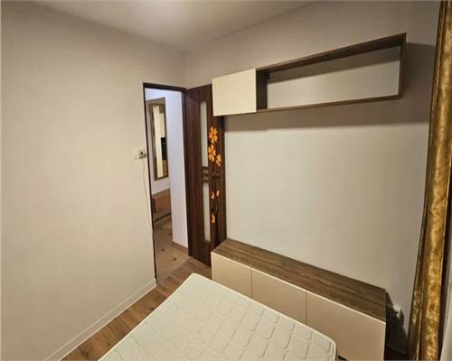 Apartament 2 camere, decomandat, mobilat, utilat, Semicentral.