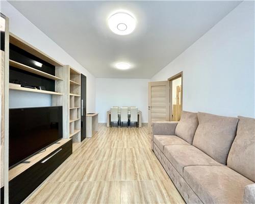 Apartament 2 camere, decomandat, mobilat, Andrei Muresanu Sud.