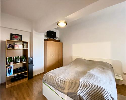 Apartament 2 camere, S62mp+8mp. balcon, mobilat, str. Bucuresti