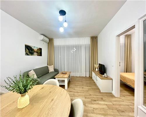 Apartament 2 camere, mobilat, utilat, zona Iulius Mall.