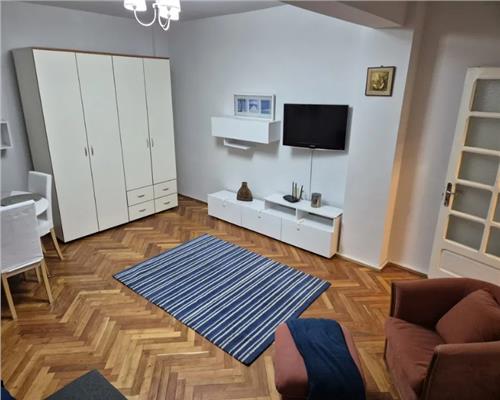 Apartament 2 camere, decomandat, mobilat, zona Pta Marasti.