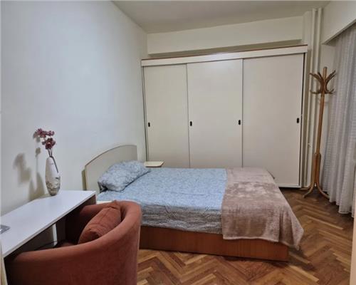 Apartament 2 camere, decomandat, mobilat, zona Pta Marasti.