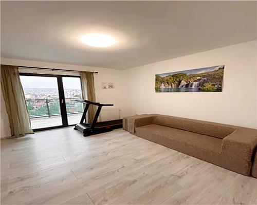 Apartament 3 camere, 2 bai, terasa, bloc nou, parcare