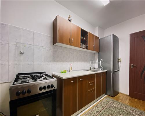 Apartament 4 camere decomandat, 2 bai, str. Gorunului