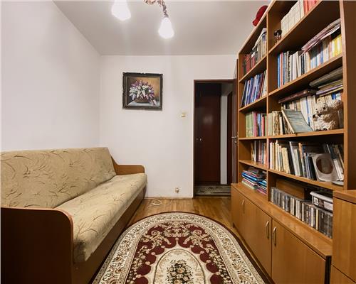 Apartament 4 camere decomandat, 2 bai, str. Gorunului