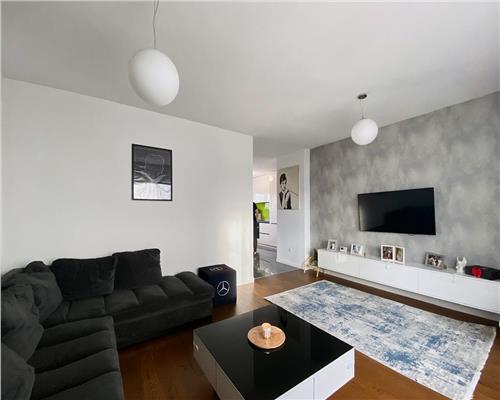 Apartament 2 camere, S57mp+10 mp, ultrafinisat, parcare, Borhanci.