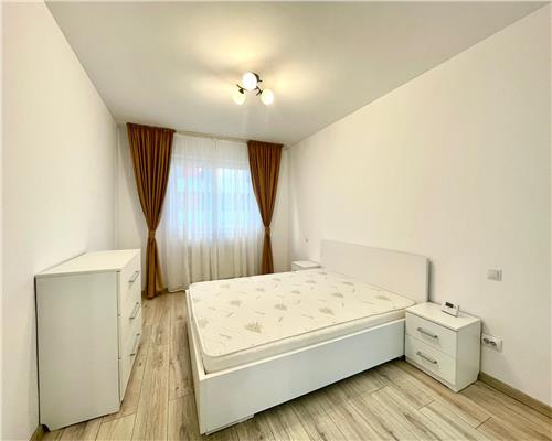 Apartament 2 camere, decomandat, zona BMW Centru.