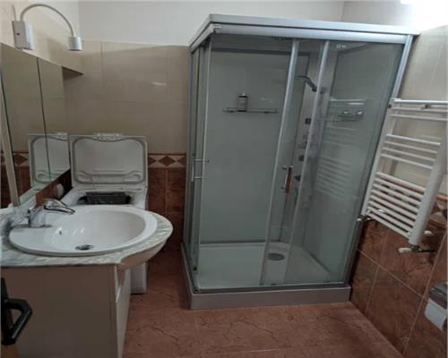 Apartament 2 camere, mobilat, utilat, zona Pta Mihai Viteazul.