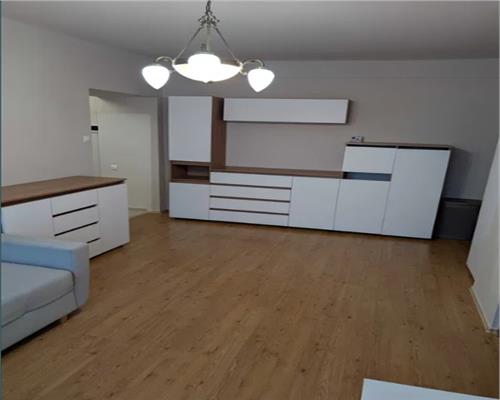 Apartament 2 camere, mobilat, utilat, zona Pta Mihai Viteazul.