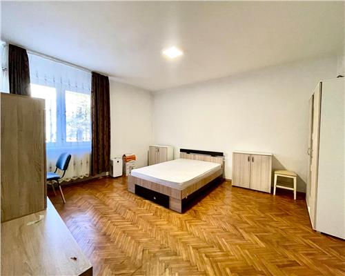 Apartament 2 camere, decomandat, mobilat, Horea.