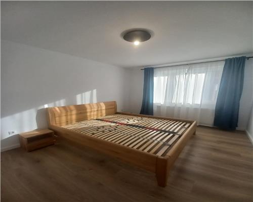 Apartament 3 camere, S 77 mp, Europa.