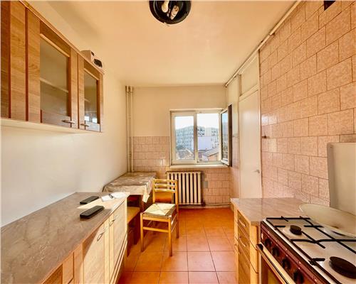 Apartament 3 camere, decomandat, mobilat, zona The Office.