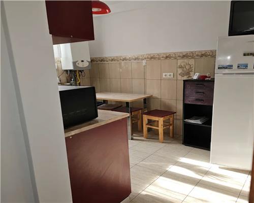 Apartament 2 camere, S 50 mp, mobilat, zona Iulius Mall.