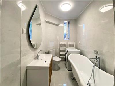 Apartament 2 camere, decomandat, recent renovat, in Vila, Gheorgheni.